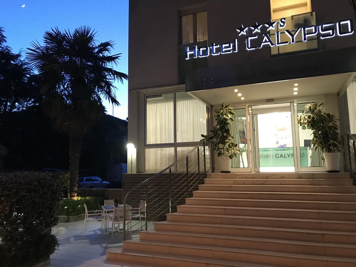 Hotel Calypso- Rimini Marina Centro Zewnętrze zdjęcie